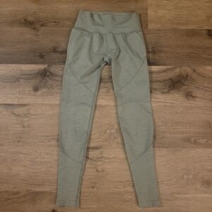 Alphalete Revival Leggings